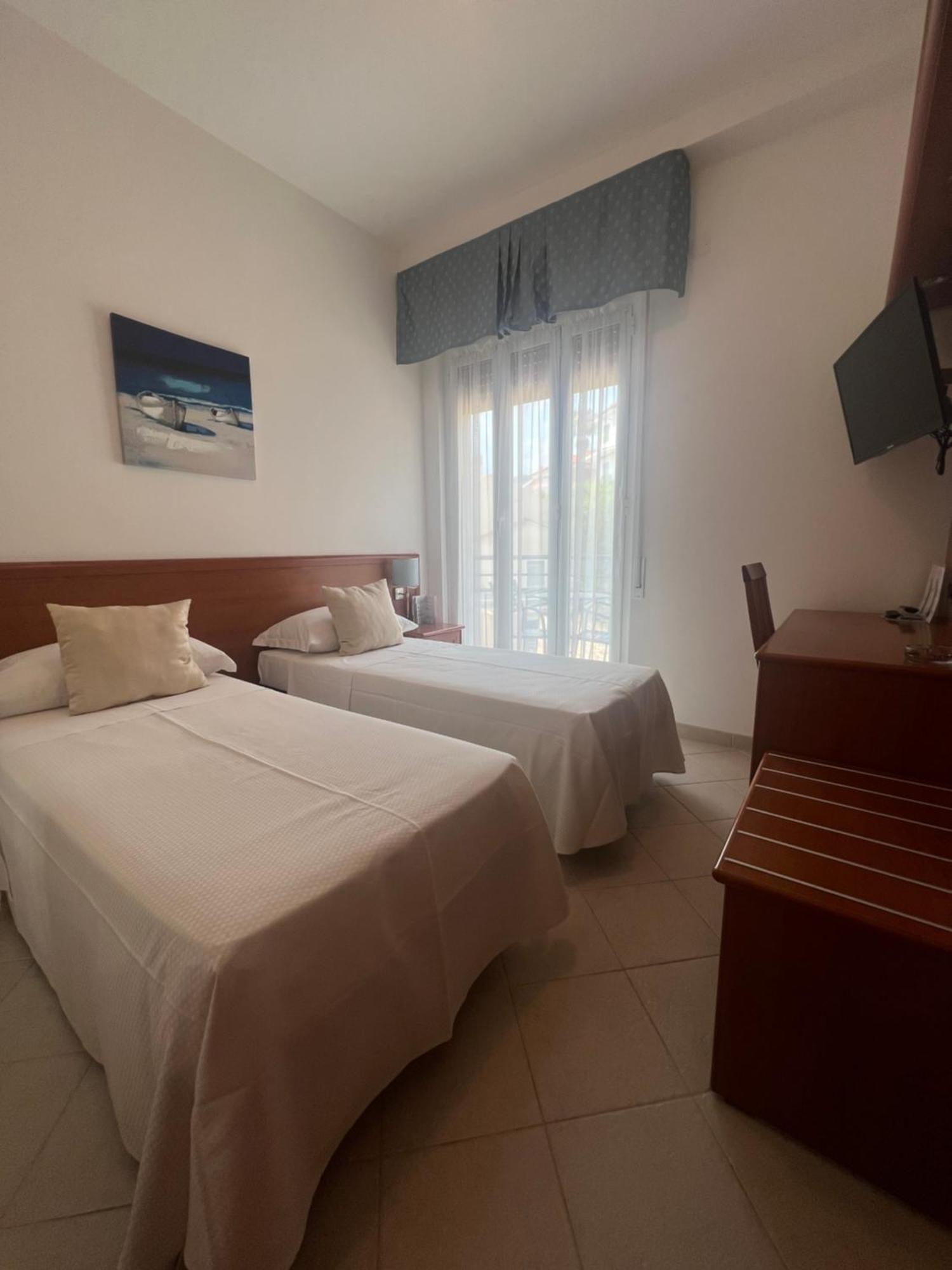 Hotel Noris Финале Лигуре Екстериор снимка